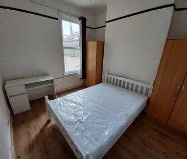 Room in a Shared House, Ham Park Rd, E15 - Photo 5