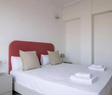 4-bedroom apartment for rent in Sant Francesc, bills included - Photo 5