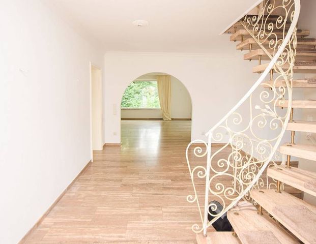 Wohnen wie im Einfamilienhaus in idyllischer Lage! - Foto 1