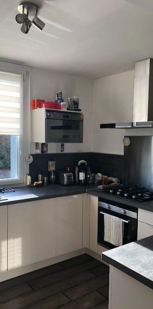 A LOUER Appartement T3 très lumineux, situé au 1er étage, à BONSECOURS (76240), d'une surface h... - Photo 1