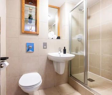 2 Bed Flat, Jet Centro, S2 - Photo 4