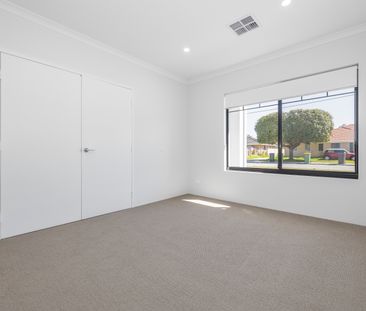 78A Jubilee Street, Beckenham WA 6107 - House For Rent | Domain - Photo 3