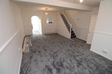 House For Rent Tynybedw Street, Treorchy - Photo 3