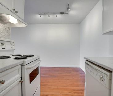 101-2040 Cornwall Ave, Vancouver - Photo 6