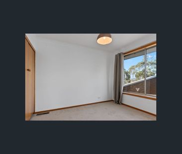 Spacious Home, Lovely Views - Photo 6