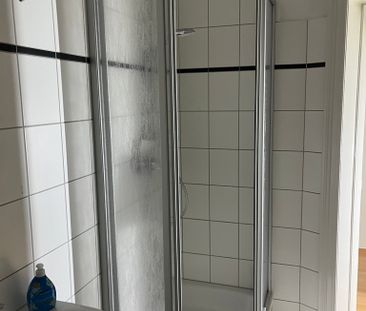 Große 2-Zimmer-Wohnung mit Wohnküche und Balkon, Puschkinstraße in ... - Photo 6