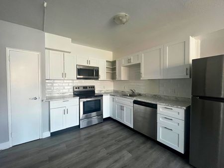 Saguenay Apartments - Photo 2