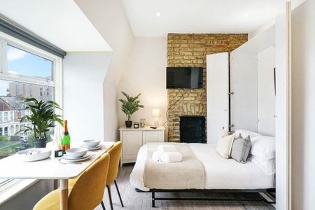 Studio to rent - Photo 2