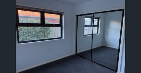 Ideal Location - Photo 5