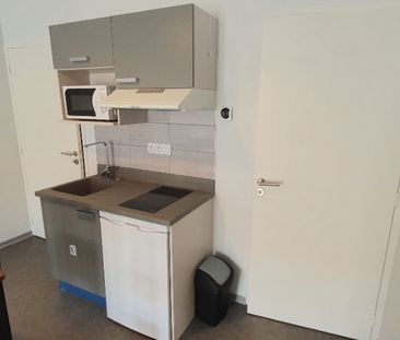 Location Appartement 1 pièce 27m² - Photo 5