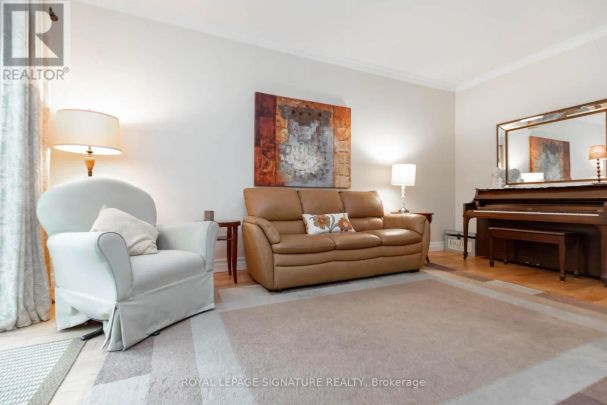 641 BALLIOL STREET - Photo 1