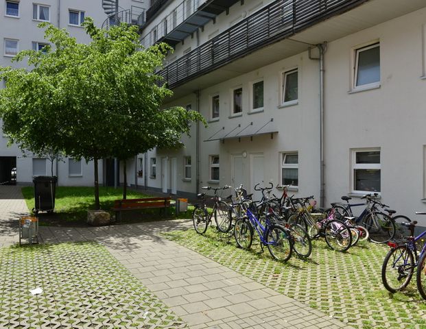 EOF-geförderter Wohnraum - WBS Einkommensstufe II notwendig: 2,0-Zimmer-Wohnung in Nürnberg - Photo 1