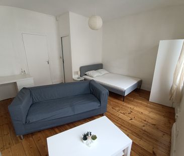 Location Appartement 1 pièce 30m² AGEN 47000 - Photo 5