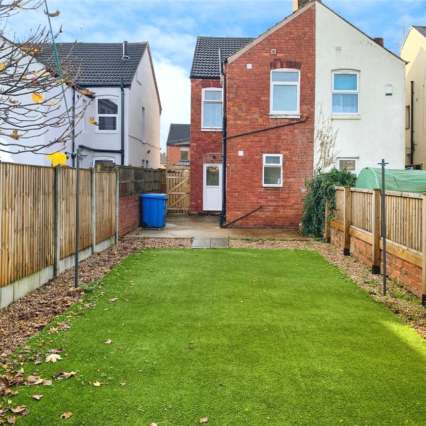 1 bedroom house to rent Southwell Road West, Mansfield, Nottinghamshire, NG18 - Photo 1