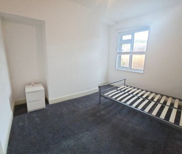 Cromwell Street, SWANSEA - Photo 6