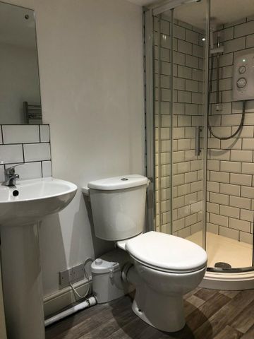 5 bedroom house to rent - Photo 2