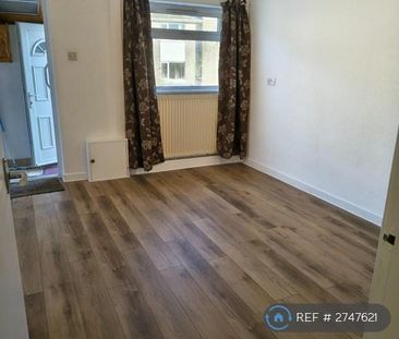 3 bedroom bungalow to rent - Photo 1