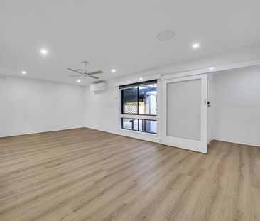 Modern Comfort Meets Family Functionality – Newly Renovated Gem in ... - Photo 3
