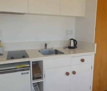 Sunny Studio Flat - Photo 5