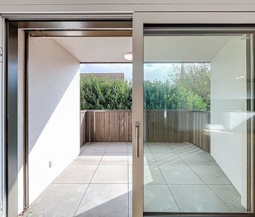 Appartement de 4,5 pces avec balcon-terrasse - Photo 2