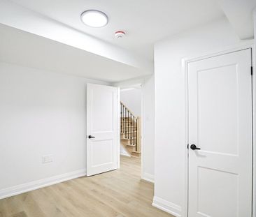 For Lease - 426 Veterans Drive Unit# 1, Barrie, Ontario - Photo 5