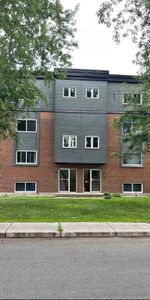 🏡 Superbe 4 ½ moderne à louer à vaudreuil– Disponible 1er juillet ! - Photo 4