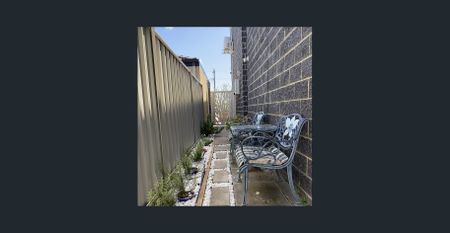 Private Studio Near Murdoch University, Fiona Stanley & SJOG Murdoch Hospitals - Photo 2