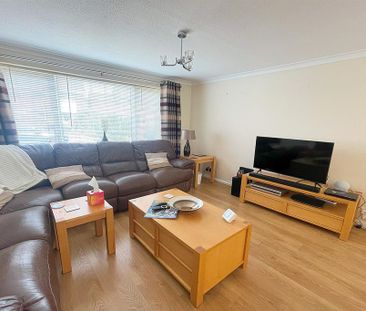 3 bedroom detached house to rent - Photo 5