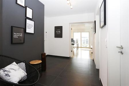 Moderne Wohnung mit Einbauküche und Aufzug im 2. OG, fußläufig zum ICE-Bahnhof - Photo 5