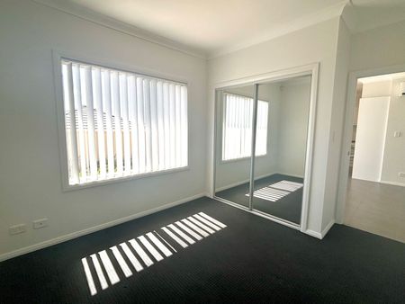 54A The Straight, 2570, Oran Park Nsw - Photo 4