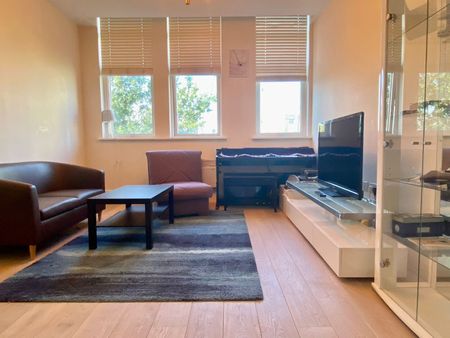 The Dock Office, Furness Quay, Salford Quays, M50 - Photo 4