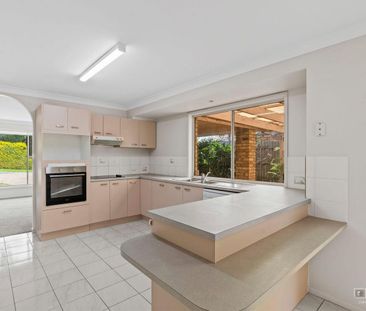 Spacious & Comfortable 3-Bedroom Home – Perfect for Family Living! - Photo 5