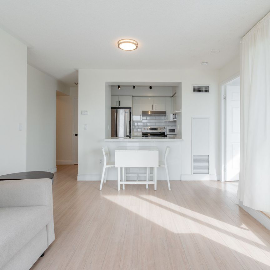 For Lease - 909 Bay Street Unit# 2505, Toronto, Ontario - Photo 1