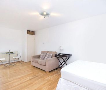 Studio to rent - Photo 6