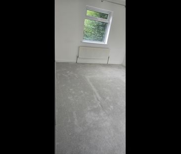 3 Bed Semi-Detached House, Easterly Road, LS8 - Photo 1