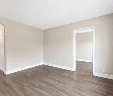 For Lease - 209 Stacey Avenue Unit# 1, Oshawa, Ontario - Photo 3
