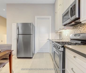 184 Bartlett Avenue #B - Photo 5