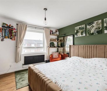 Flanders Crescent, London, SW17 - Photo 2