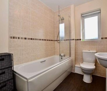 Saltwick Avenue, Greenside, Newcastle Great, NE13 - Photo 2