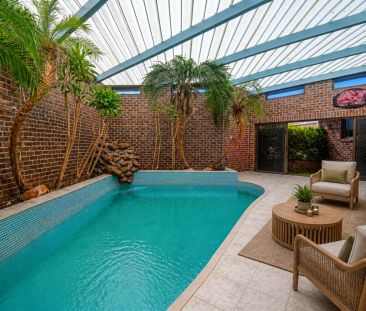 Spacious home in prime location - Photo 1