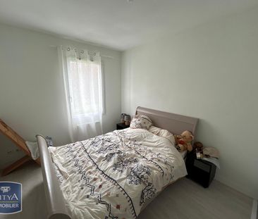 Location Appartement 2 pièces 45m² TONNAY CHARENTE 17430 - Photo 6