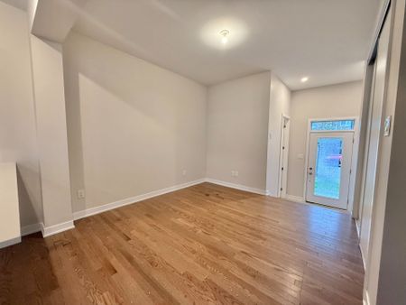 For Lease - 303 Canadensis Lane, Barrhaven, Ontario - Photo 5