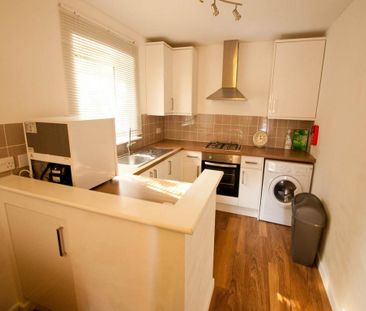 1 bedroom flat to rent - Photo 6