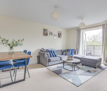 Coxhill Way, Aylesbury - Photo 2