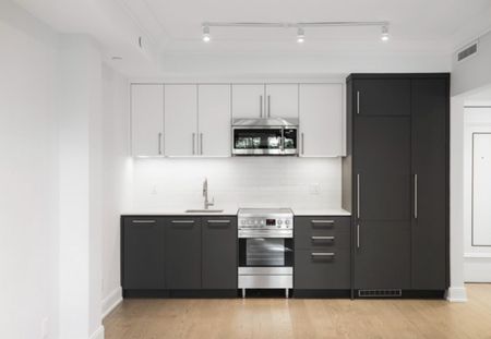 For Lease - 2 Clarendon Avenue Unit# 119, Toronto, Ontario - Photo 4