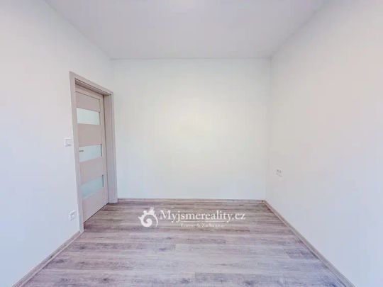 Pronájem novostavby bytu s terasou 2+kk 52 m - Photo 1