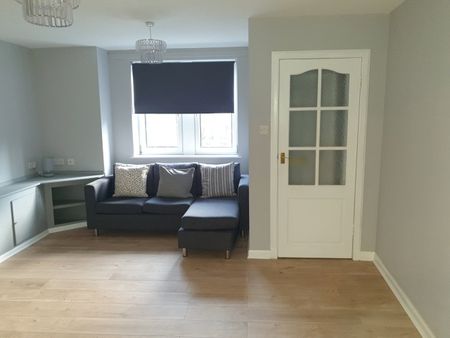 1 Bed Flat, Prestonfield Avenue, EH16 - Photo 2