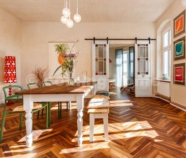 From Berlin with Love - Photo 6