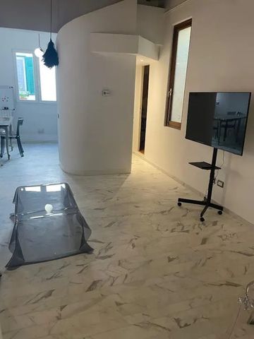 Via dei Pilastri, Florence, Tuscany 50121 - Photo 4