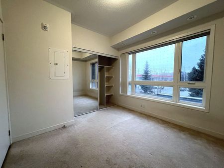 For Lease - 20 Orchid Place Drive Unit# 204, Toronto, Ontario - Photo 5